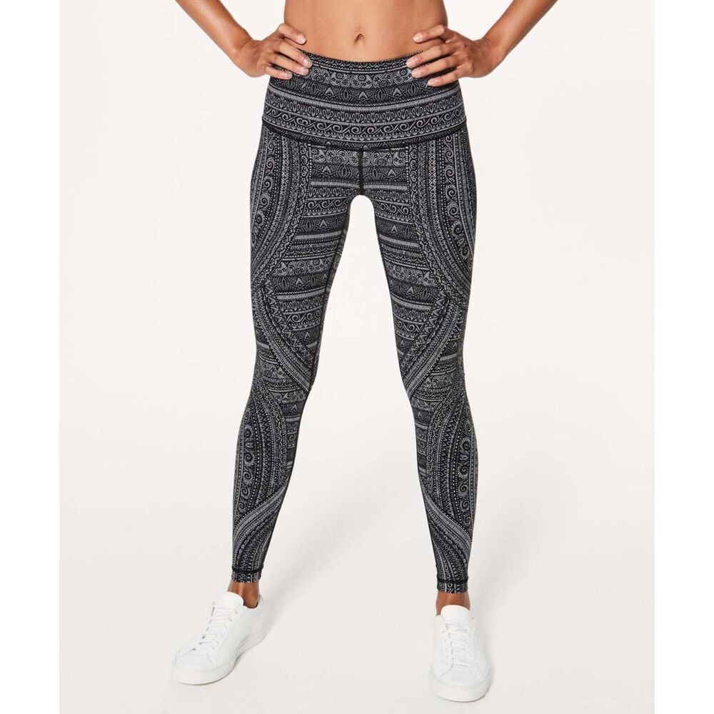 Lululemon 2 (fit like size 4) Wunder Under Hi-Rise Tight (Nulux 28") EUC Vintage